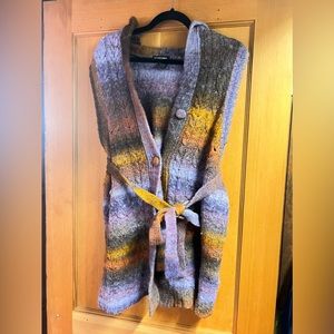 Lane Bryant 22/24 sweater vest with hood Ombre color belted wide sleeve